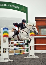 21st JULY 2010 - PONY CLUB AREA 19 SHOWJUMPING - INGLISTON COUNTRY CLUB portfolio